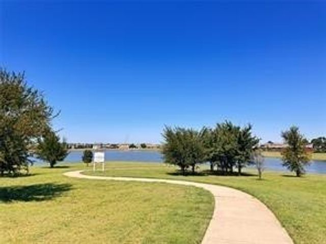 9100 Spurs Trail, Cross Roads, TX 76227