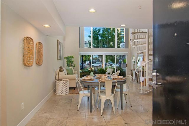 221 Island Ave 105, San Diego, CA 92101