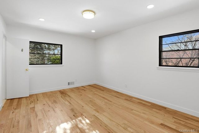 32 Rockland Drive, Jericho, NY 11753