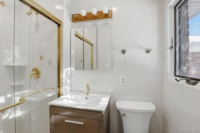 32 Rockland Drive, Jericho, NY 11753