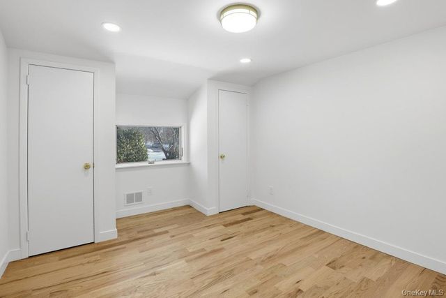 32 Rockland Drive, Jericho, NY 11753