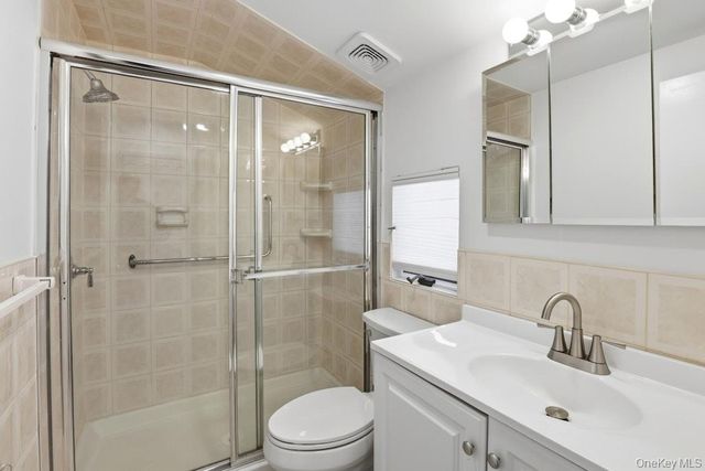 32 Rockland Drive, Jericho, NY 11753