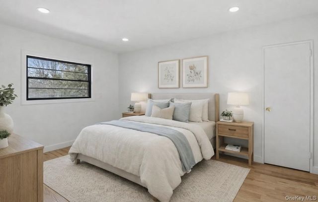 32 Rockland Drive, Jericho, NY 11753