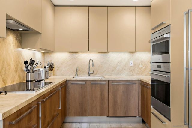 909 Coast 3, La Jolla, CA 92037