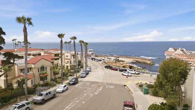 909 Coast 3, La Jolla, CA 92037