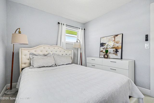 2004 Tyler Avenue, Melbourne, FL 32935