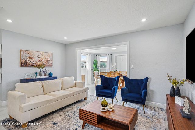 2004 Tyler Avenue, Melbourne, FL 32935