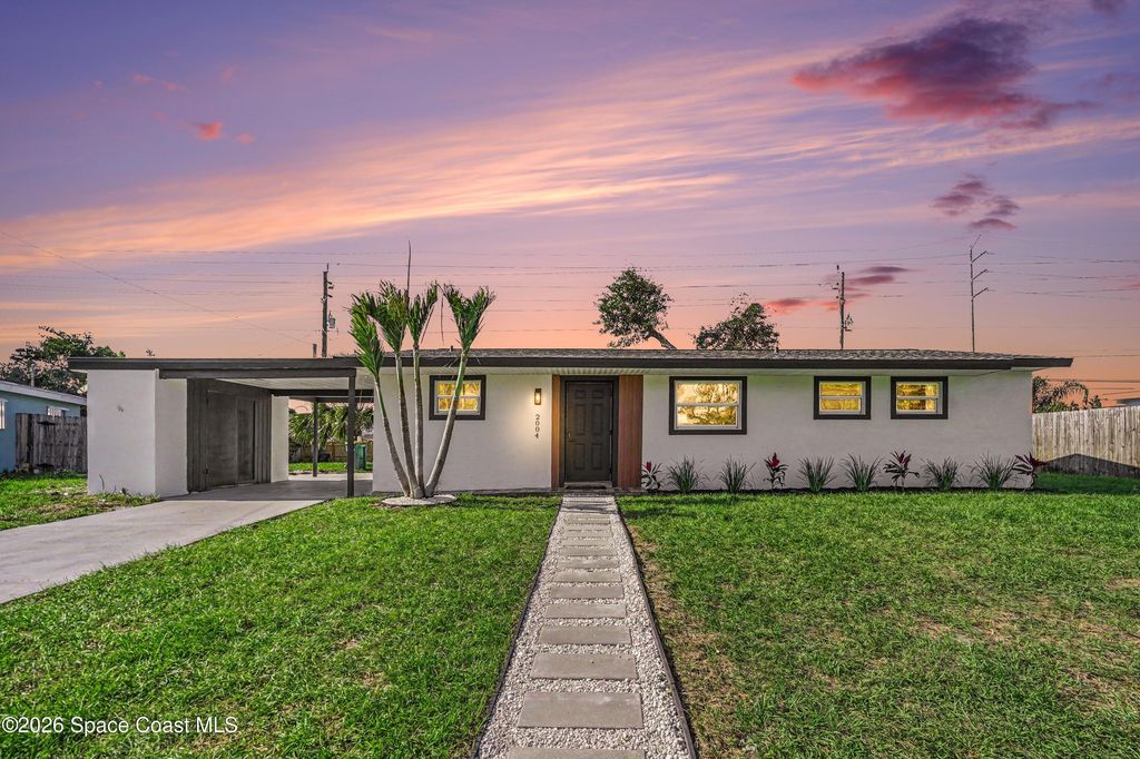 2004 Tyler Avenue, Melbourne, FL 32935