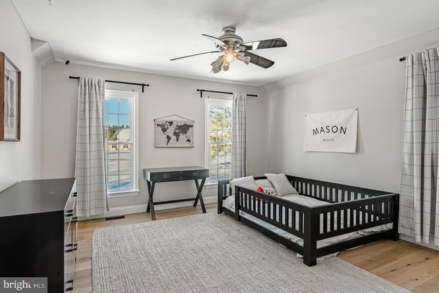 11 MEADOW WOOD LN, Landenberg, PA 19350