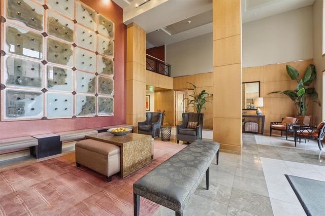 3505 Sage Road 208, Houston, TX 77056