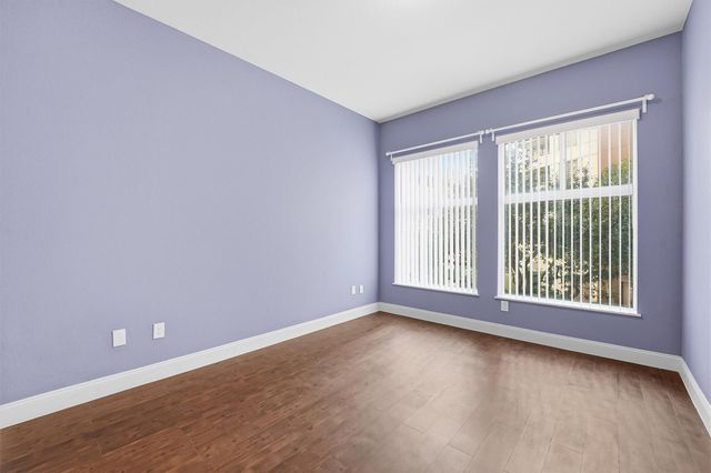 3505 Sage Road 208, Houston, TX 77056