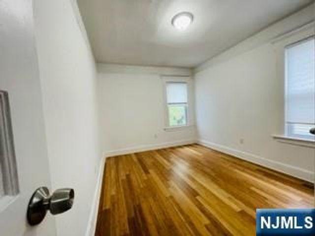 169 Hillside Avenue, Glen Ridge, NJ 07028