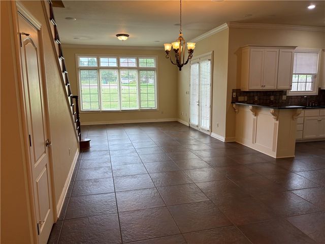 2623 S Everest Avenue, Rogers, AR 72758