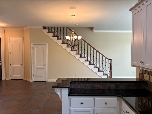 2623 S Everest Avenue, Rogers, AR 72758