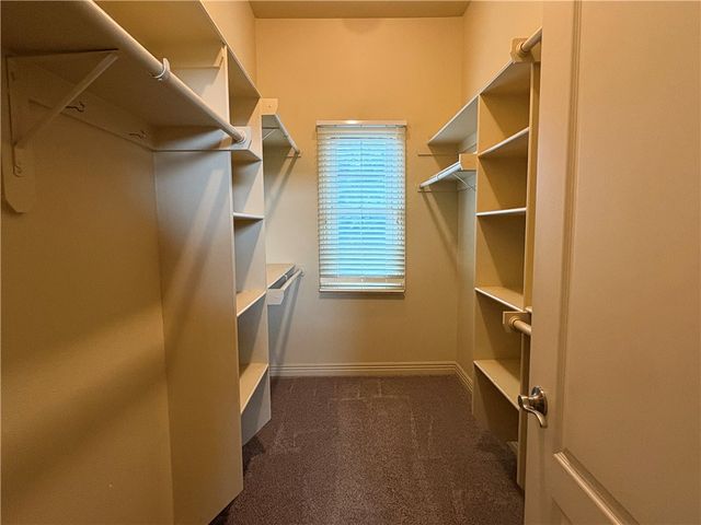 2623 S Everest Avenue, Rogers, AR 72758