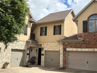 2623 S Everest Avenue, Rogers, AR 72758