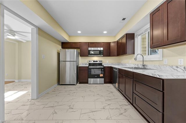 1201 Warwick DR, Virginia Beach, VA 23456