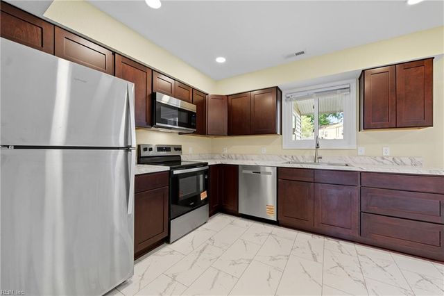 1201 Warwick DR, Virginia Beach, VA 23456