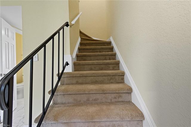 1201 Warwick DR, Virginia Beach, VA 23456