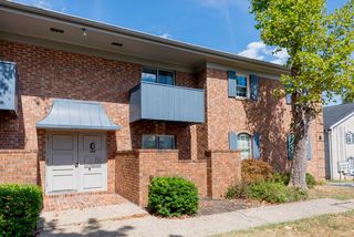 1036 Armstrong Mill Road D, Lexington, KY 40517