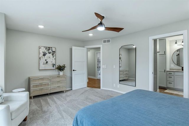 2925 W Princeton Avenue, Eau Claire, WI 54703