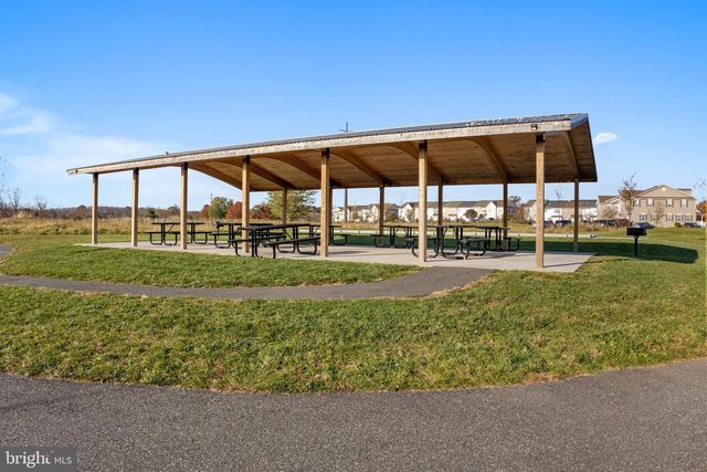 3089 GOSHEN DR, Pennsburg, PA 18073