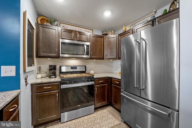 3089 GOSHEN DR, Pennsburg, PA 18073