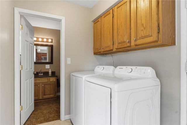 1108 Chateau Drive, Kettering, OH 45429