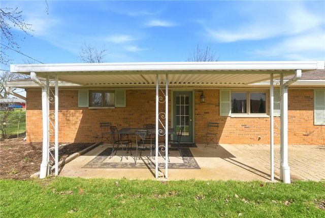 1108 Chateau Drive, Kettering, OH 45429