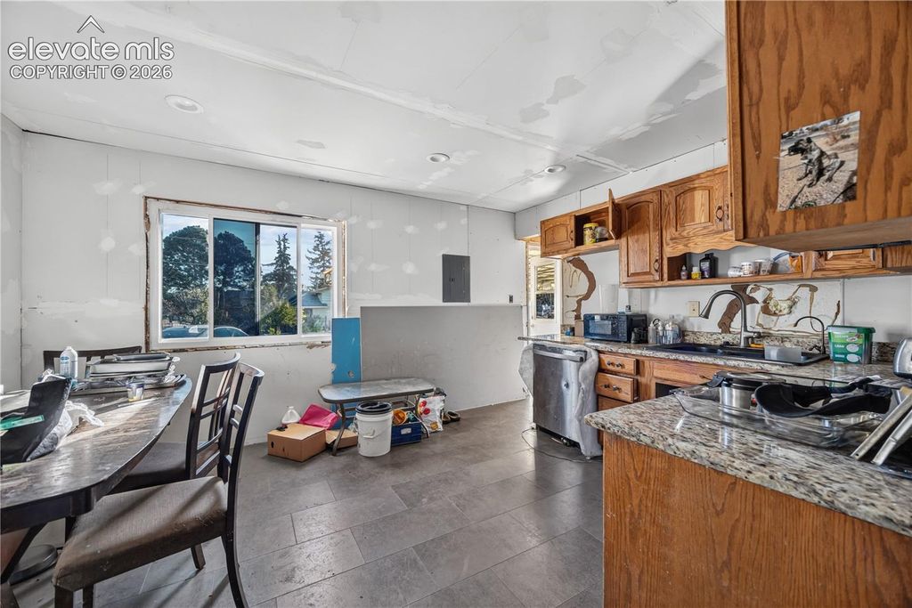 803 Sequoia Drive, Colorado Springs, CO 80910 — photo 5