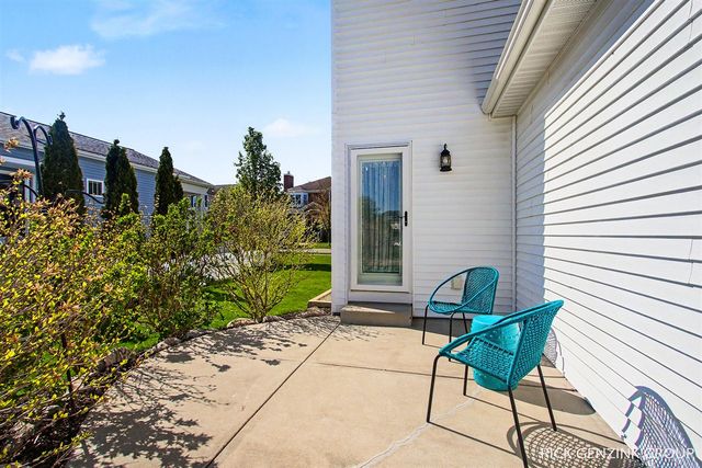 567 Blackstone Street, Holland, MI 49423