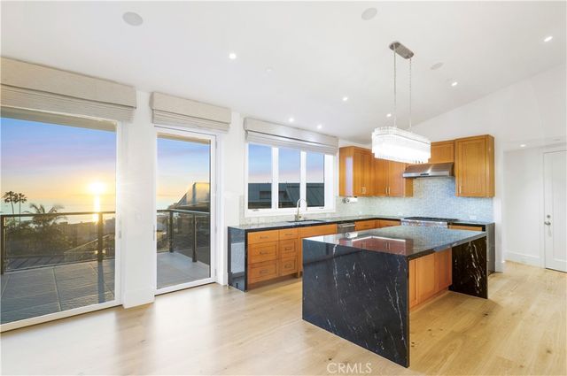 420 EMERALD BAY, Laguna Beach, CA 92651