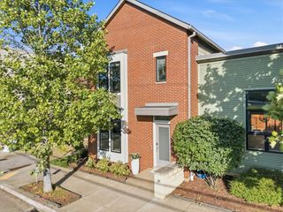 4606 Hatfield St, Lawrenceville, PA 15201