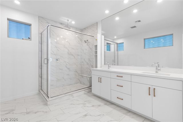 6138 Rock Arch Court, Las Vegas, NV 89141