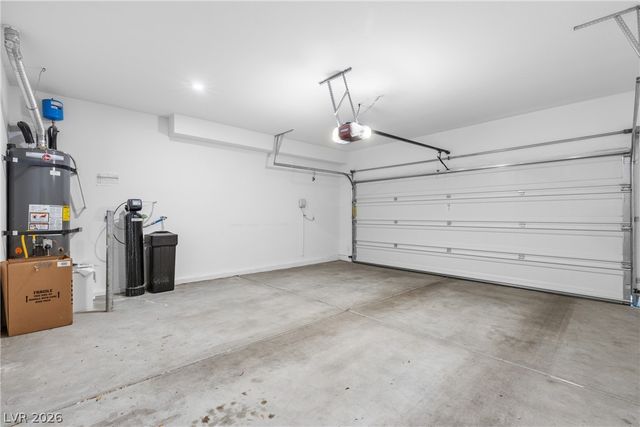 6138 Rock Arch Court, Las Vegas, NV 89141