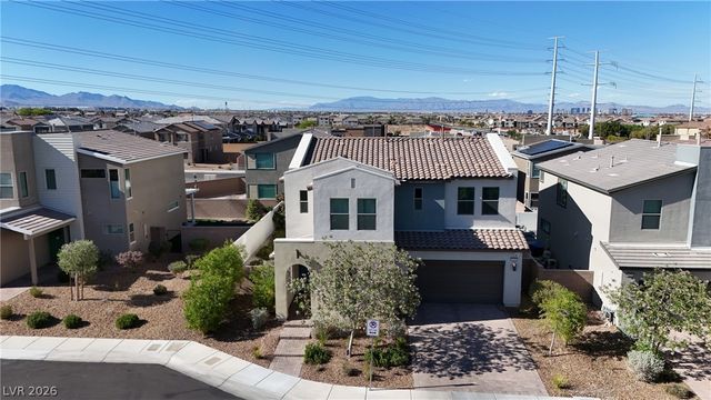 6138 Rock Arch Court, Las Vegas, NV 89141