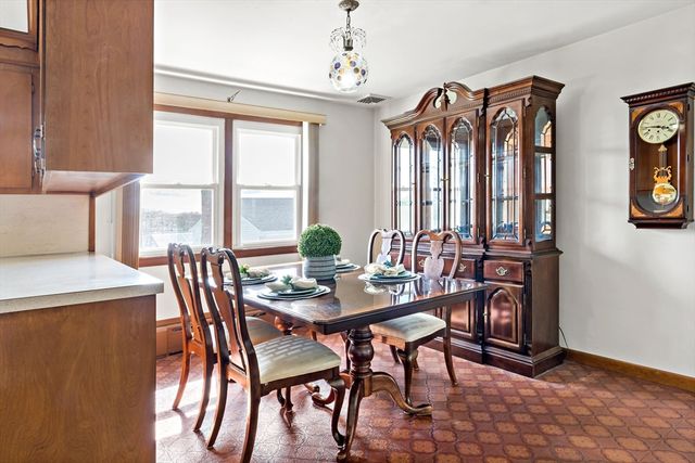 63 Eschol Street, Swansea, MA 02777