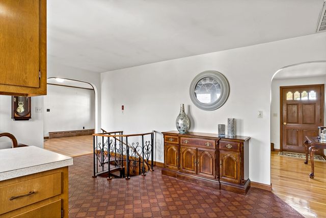 63 Eschol Street, Swansea, MA 02777