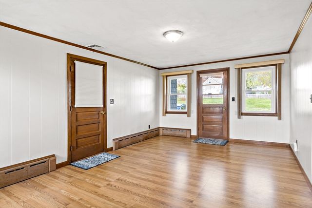 63 Eschol Street, Swansea, MA 02777