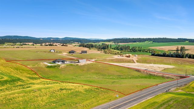 13790 N Bruce Rd, Mead, WA 99021