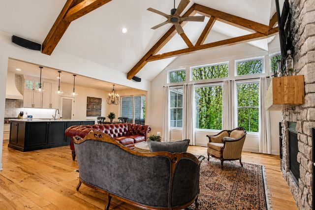 12935 Red Lily Way, St. John, IN 46373