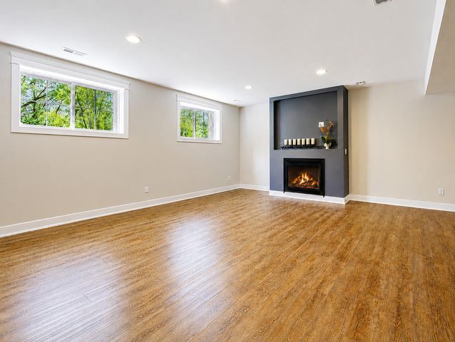12935 Red Lily Way, St. John, IN 46373