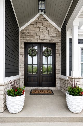 12935 Red Lily Way, St. John, IN 46373