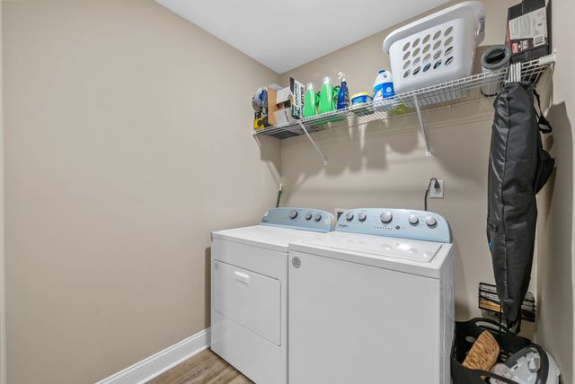 299 Dugger Dr, Clarksville, TN 37042