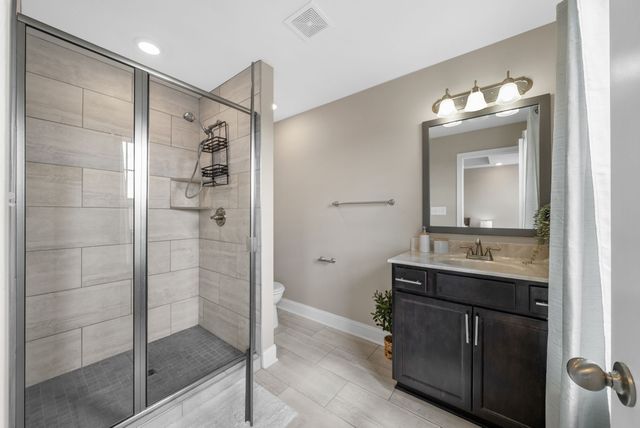 299 Dugger Dr, Clarksville, TN 37042