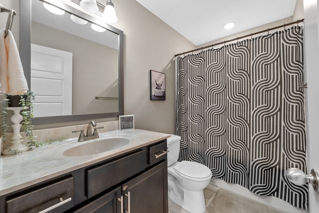 299 Dugger Dr, Clarksville, TN 37042