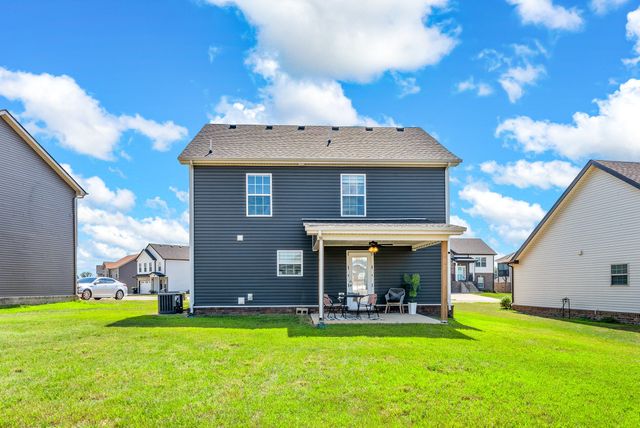 299 Dugger Dr, Clarksville, TN 37042