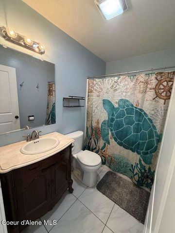 7526 W Pine ST, Rathdrum, ID 83858
