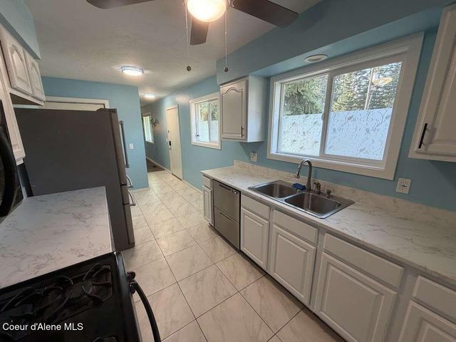 7526 W Pine ST, Rathdrum, ID 83858