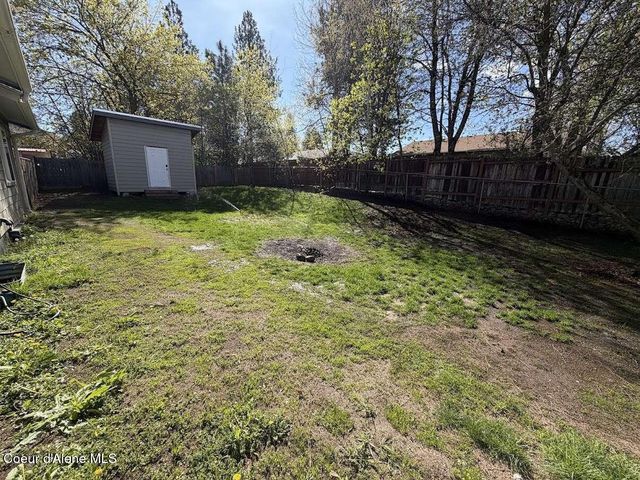 7526 W Pine ST, Rathdrum, ID 83858